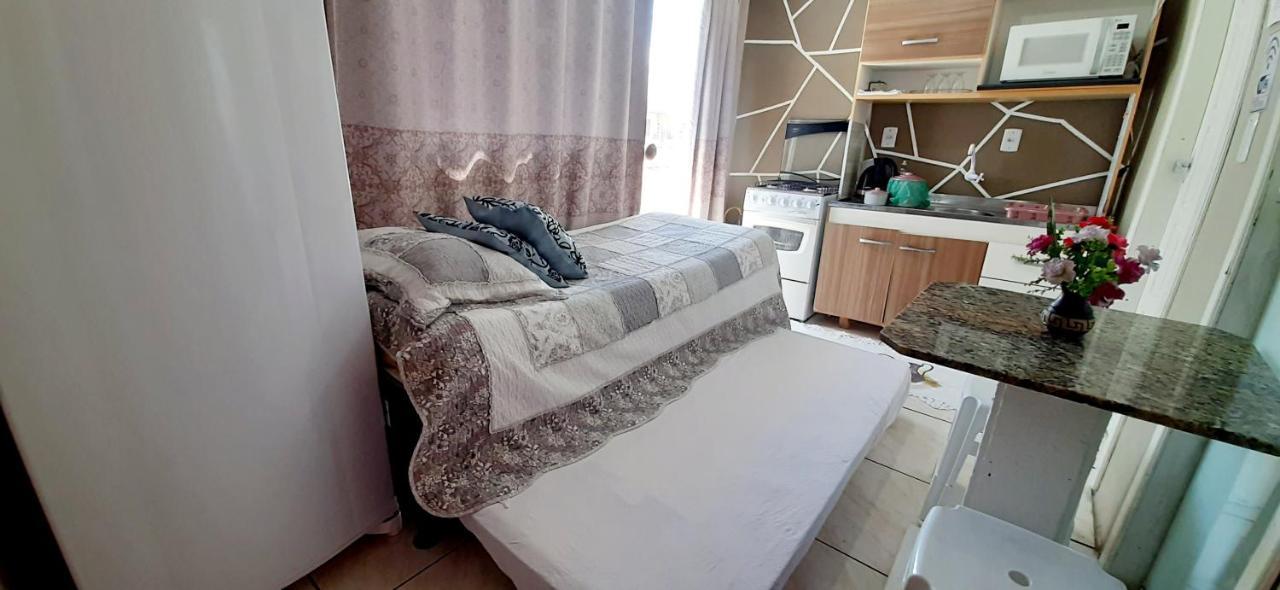 Kitnet K1 Em Torres-Rs - Na Mais Bela Praia Gaucha - Cozinha - Banheiro - Ar Condicionado - Smart Tv 32' - Wi-Fi - Anfitria Superhost No Bnb ภายนอก รูปภาพ