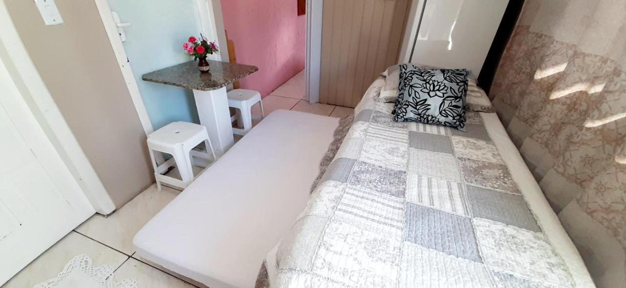 Kitnet K1 Em Torres-Rs - Na Mais Bela Praia Gaucha - Cozinha - Banheiro - Ar Condicionado - Smart Tv 32' - Wi-Fi - Anfitria Superhost No Bnb ภายนอก รูปภาพ