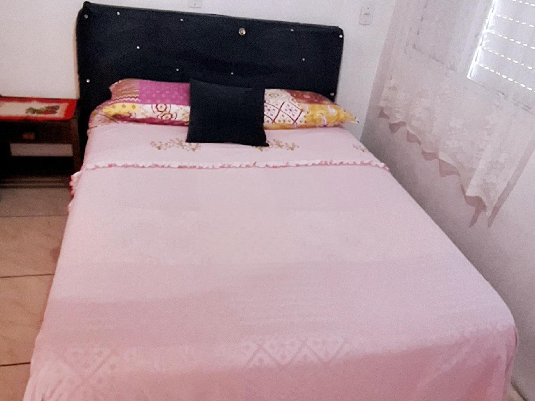 Kitnet K1 Em Torres-Rs - Na Mais Bela Praia Gaucha - Cozinha - Banheiro - Ar Condicionado - Smart Tv 32' - Wi-Fi - Anfitria Superhost No Bnb ภายนอก รูปภาพ